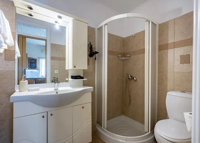 The Dockside - Steps Away From The Kosz